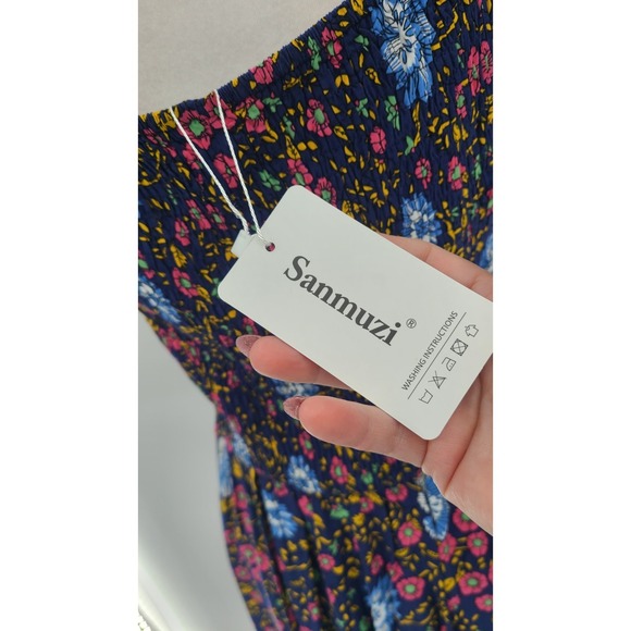 Babydoll Bohemian Western Maxi Dress M Floral Flounce Smocked Ruched Blue NWT - Picture 8 of 13